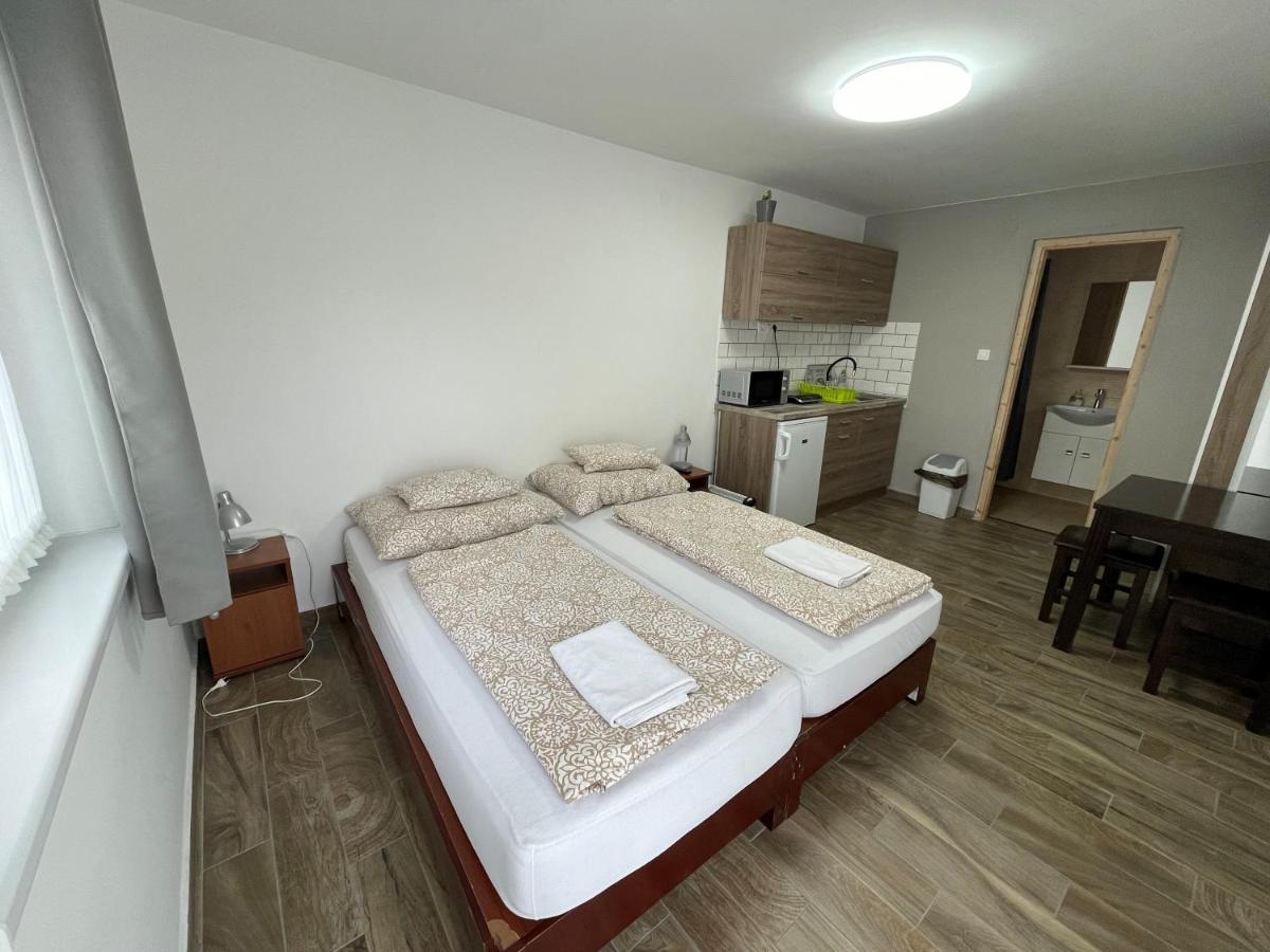 Freedom Apartman Морахалом Экстерьер фото